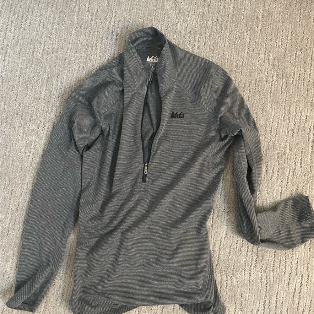 REI long sleeve quarter zip pullover